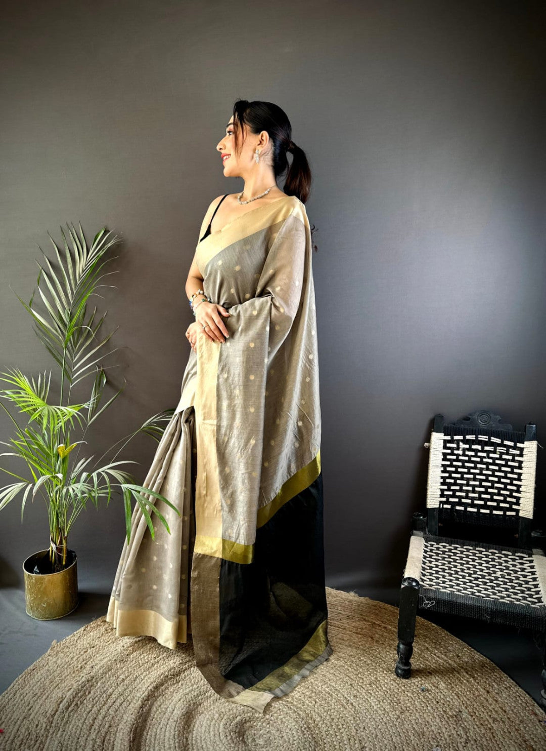 Gray Soft Cotton Silk Saree With Zari Woven Work | Wedding & Party Wear – JaipurSaaj