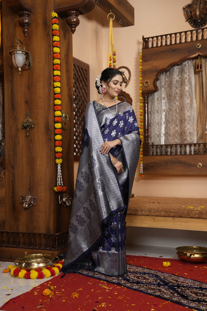 Navy Blue Banarasi Silk Saree With Zari Weaving Work | Wedding Festive Wear – JaipurSaaj