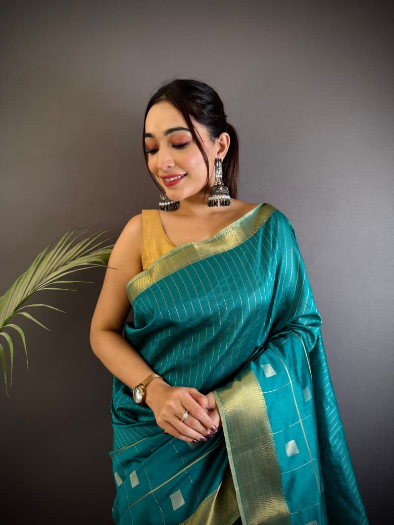 Rama Green Soft Cotton Silk Saree With Zari Weaving Work