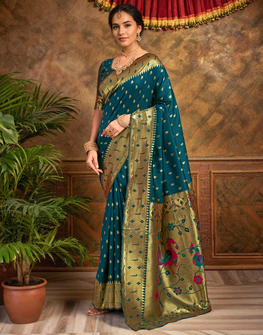 Traditional Morpeach Paithani Silk Saree With Zari Weaving Work