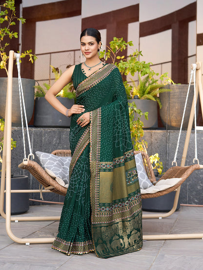 Green Soft Cotton Saree With Unique Table Printed & Lace Border | Stylish Wedding Wear Saree – JaipurSaaj