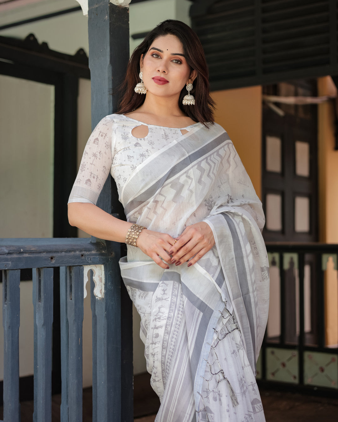 White Summer Special Digital Printed Linen Cotton Saree
