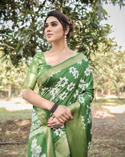 Green Tussar Silk Saree with Floral Woven Motifs & Zari Border | Traditional Festive Wear – JaipurSaaj