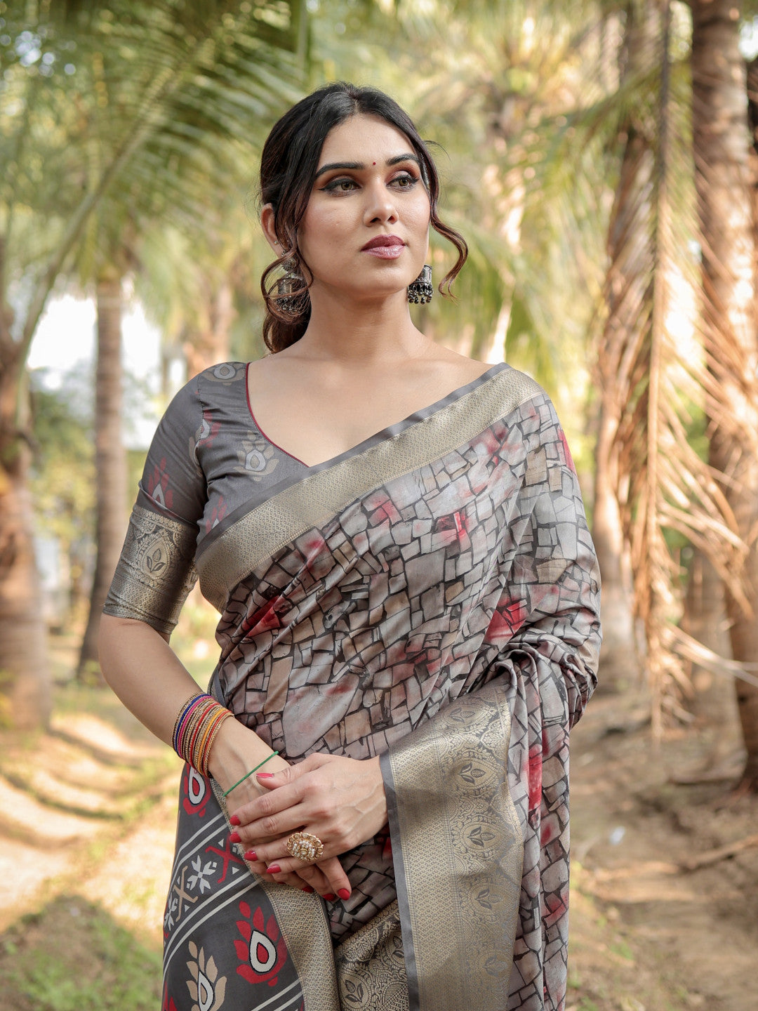 Gray Digital Printed Tussar Silk Saree With Zari Motif Border | Traditional Casual & Festive Wear – JaipurSaaj