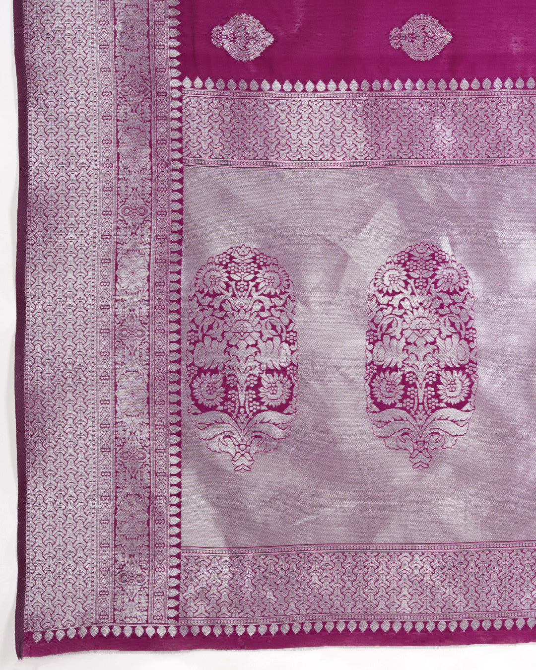 Magenta Banarasi Silk Saree With Zari Weaving Pallu | Bridal Wedding Wear – JaipurSaaj