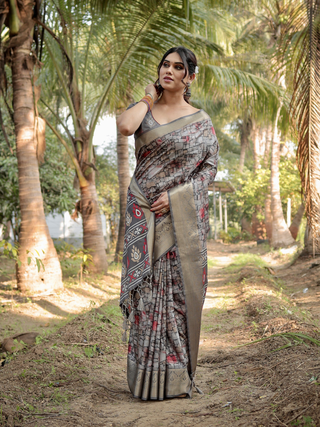 Gray Digital Printed Tussar Silk Saree With Zari Motif Border | Traditional Casual & Festive Wear – JaipurSaaj