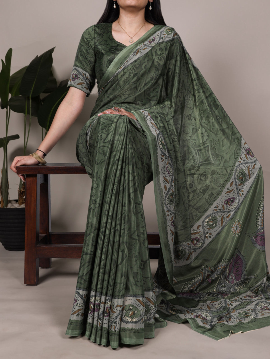 Mahendi Green Crepe Silk Saree with Digital Print & Kalamkari Pallu | Designer Festive Ethnic Wear – JaipurSaaj
