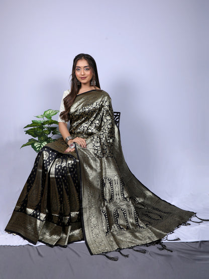 Black Soft Banarasi Silk Saree With Zari Weaving Work | Bridal Wedding Wear – JaipurSaaj