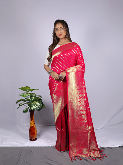 Pink Banarasi Silk Saree With Zari Weaving Work | Wedding Wear – JaipurSaaj
