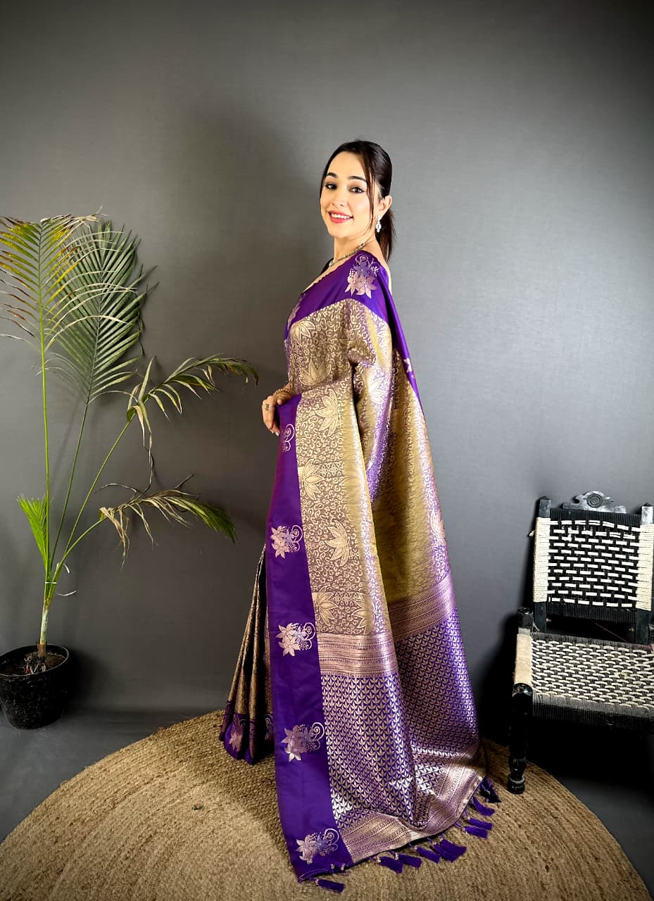 Magenta Premium Soft Silk Saree With Zari Weaving Work | Wedding & Festive Wear – JaipurSaaj