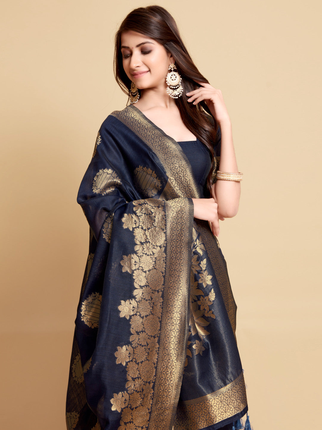 Navy Blue Soft Linen Silk Saree With Zari Weaving Work | Traditional Wedding & Festive Wear – JaipurSaaj