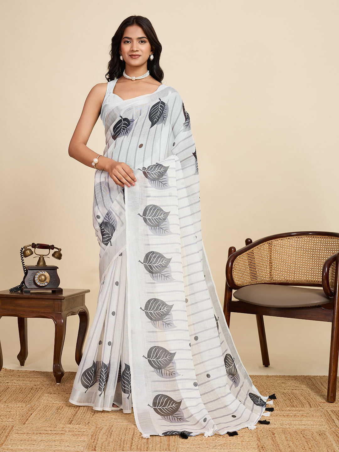 White Linen Cotton Saree With Digital Printed Work And Silver Zari Border