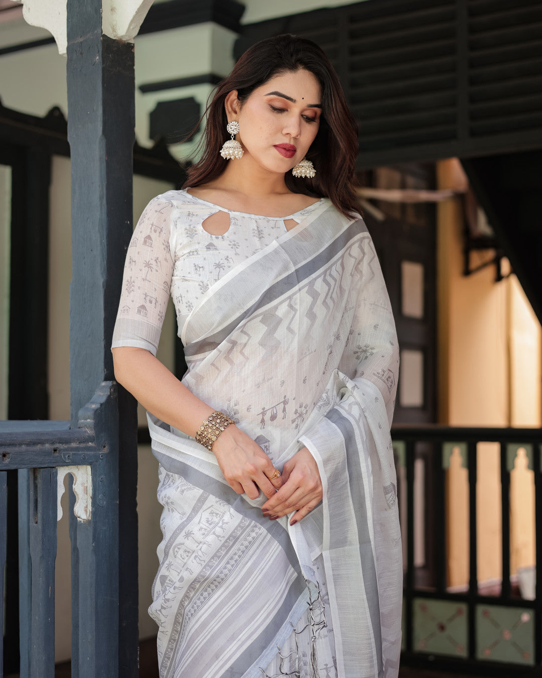 White Summer Special Digital Printed Linen Cotton Saree