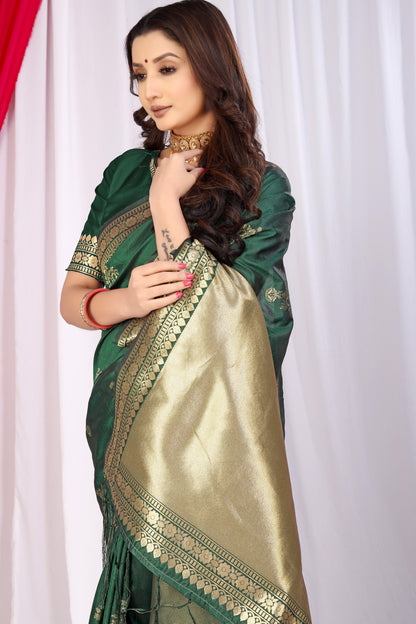 Dark Green Banarasi Silk Saree With Zari Weaving Work | Bridal Wedding Wear – JaipurSaaj