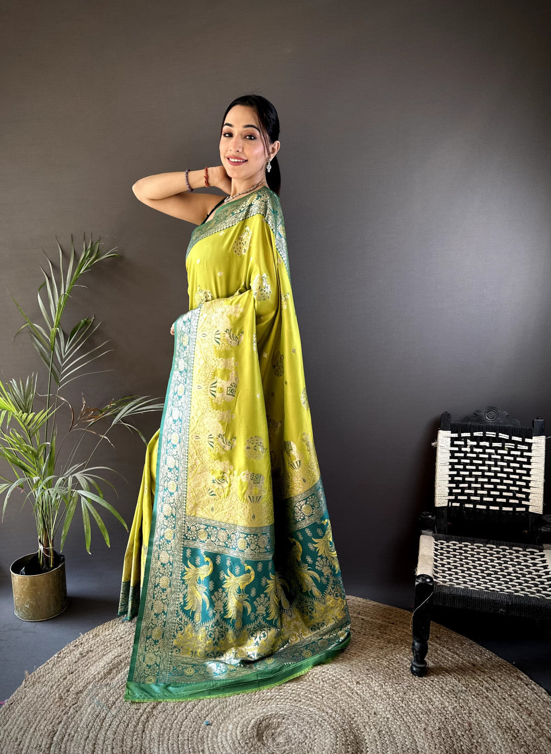 Lemon Yellow Banarasi Silk Saree With Meenakari Zari Weaving Work | Bridal Wedding Wear – JaipurSaaj
