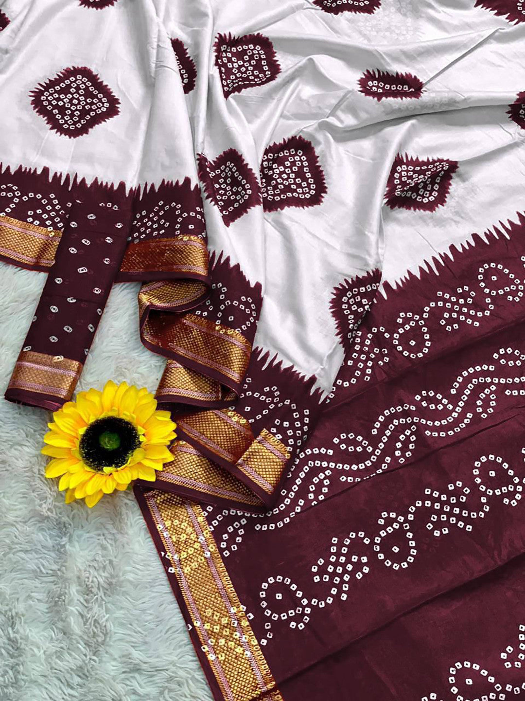 Maroon Mulmul Cotton Saree With Bandhani Block Print & Zari Border | Ethnic Festive Wear – JaipurSaaj